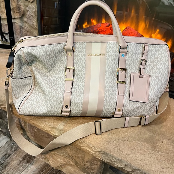 MICHAEL Michael Kors Bags Rare Signature Bedford Travel Extra Large